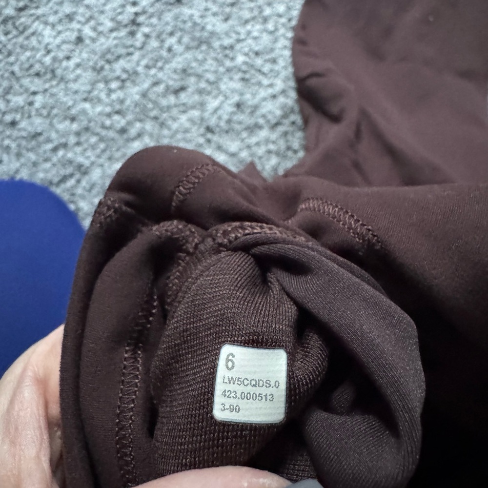 EUC Lululemon Wunder Train Leggings - Picture 4 of 4